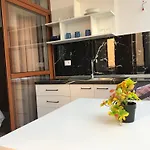 Square 21 Studio Apartament Tirana