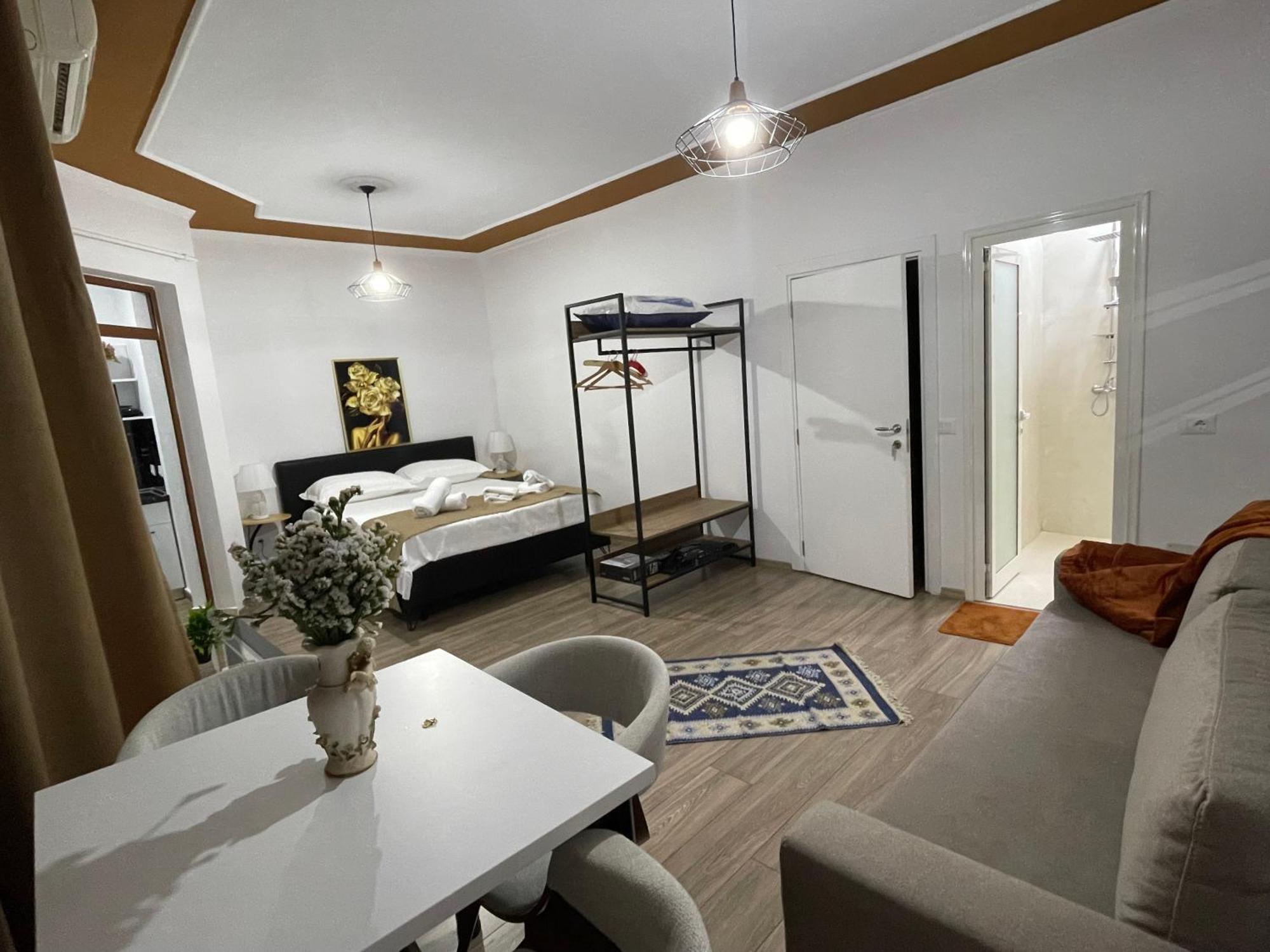 Square 21 Apartament *